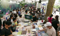 2017 Autumn Book Festival opens