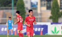 Vietnamese footballer wins AFC’s player of the month title