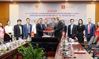 Denmark supports Vietnam’s green energy development