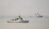 Australia wants 'full investigation' into China laser incident