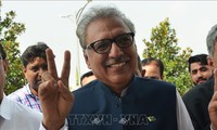 Presiden Pakistan, Arif Alvi dilantik menjadi  Presiden