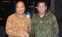 PM Vietnam, Nguyen Xuan Phuc bertemu dengan Presiden Filipina