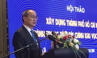 Membangun Kota Ho Chi Minh menjadi Pusat keuangan regional dan internasional