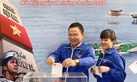 Kaum remaja Ibu Kota mendukung Dana demi Laut dan Pulau Vietnam