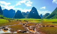 Keindahan Gunung Mata Dewa, Cao Bang