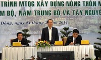 Vize-Premier Vu Van Ninh leitet Bilanzkonferenz des Programms “Neugestaltung ländlicher Räume”