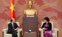 Vize-Parlamentspräsidentin Nguyen Thi Kim Ngan trifft Vize-Generaldirektor des IWF