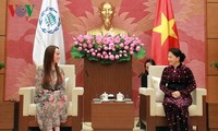 Parlamentspräsidentin Nguyen Thi Kim Ngan empfängt IPU-Leiter