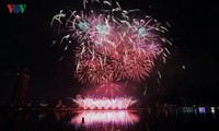 Eröffnung des internationalen Feuerwerk-Festivals Da Nang