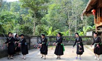 Die Farben der Volksgruppe der Tay in Ha Giang