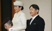 Reiwa-Ära in Japan: Naruhito besteigt den Chrysanthementhron