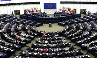 Wähler der EU-Länder gehen weiterhin zur Europawahl