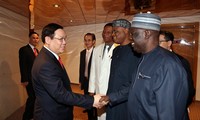 Vize-Premierminister Vuong Dinh Hue empfängt Vertreter des Nigeria-Vietnam-Unternehmensverbandes