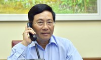 Vize-Premierminister, Außenminister Pham Binh Minh führt Telefongespräch mit seinem kanadischen Amtskollegen