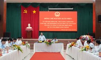 Premierminister Nguyen Xuan Phuc überprüft das Projekt des internationalen Flughafens Long Thanh