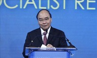 Staatspräsident Nguyen Xuan Phuc hält eine Rede beim APEC-Unternehmensgipfel 2022