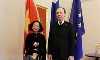 Leiterin der zentralen Personalabteilung der KPV, Truong Thi Mai, besucht Finnland