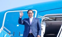 Premierminister Pham Minh Chinh reist nach Laos zur Teilnahme am 44. und 45. ASEAN-Gipfel