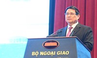 Premierminister Pham Minh Chinh nimmt an der Bilanzkonferenz der Diplomatie-Branche teil