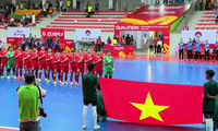 Die vietnamesische Futsal-Mannschaft der Frauen besiegt gegen Myanmar im Eröffnungsspiel des Asien-Turniers