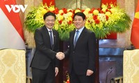 Staatspräsident Luong Cuong trifft Singapurs Premierminister