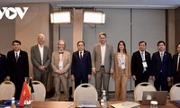 Parlamentspräsident Tran Thanh Man trifft Leiter des belgischen und kubanischen Parlaments