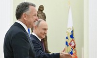 Russland und USA diskutieren Möglichkeit direkter Verhandlungen mit der Ukraine