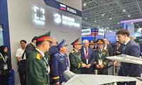 Vietnam nimmt an der Internationalen Schiff- und Luftfahrtausstellung Langkawi 2025 teil