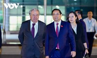 Premierminister Pham Minh Chinh reist nach Malaysia für die Teilnahme am 47. ASEAN-Gipfel 