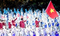 베트남 스포츠 대표선수 10명, SEA Games 31 성화 봉송