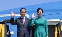 보 반 트엉 주석, APEC 정상회의 참석차 출국