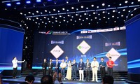 총리, 2023 Techfest 창조혁신과 창업 행사에 참석