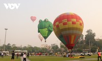 뚜옌꽝성 국제 열기구 축제, 수천 명의 주민과 관광객 유치