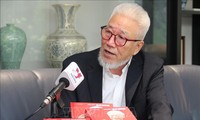 韓 작가 조철현의 국제 사회에 故 응우옌 푸 쫑 서기장 이미지 널리 알리려는 열망