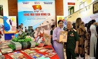 베트남 통일 50주년 맞아 호찌민 작전 박물관 내 테마 전시회 개최