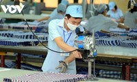 베트남 기업들, 수출 주문 확보 위한 생산 강화