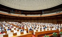 베트남 국회, 중기 공공 투자 항목에 고형 폐기물 수거 및 처리 사업 우선 추진 촉구