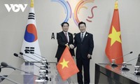 ‘경주 APEC 참석’ 르엉 끄엉 국가주석, 이재명 韓 대통령과 정상회담