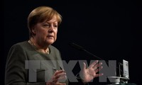 អធិការបតីអាល្លឺម៉ង់ Angela Merkel  ដណ្តើមបានជ័យជំនះក្នុងការពិភាក្សាតទល់លើទូរទស្សន៍