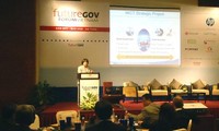 “វេទិការ FutureGov វៀតណាម ២០១២” 