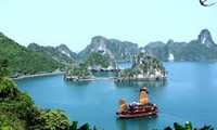 ឈូងសមុទ្រ Ha Long ស្ថិតក្នុងបញ្ជី “ទួរទេសចរណ៍១០០មិនមើលរំលង”