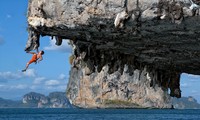 Deep water soloing – វិញ្ញាសាកីឡាប្រថុយប្រថាន