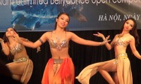 ចលនារាំរបាំ Bellydance នៅទីក្រុងហាណូយ