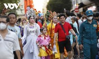 호찌민시 2026년 정월대보름 축제 개최, 거리 행진에 1,200여 명 참여