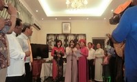 Overseas Vietnamese celebrate Tet