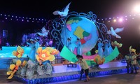 2013 Ha Long Carnival- a trademark of Quang Ninh tourism