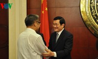 President Truong Tan Sang meets Chinese scholars 