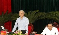 Party leader Nguyen Phu Trong visits Bac Ninh province