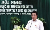 Deputy Prime Minister and Foreign Minister Pham Binh Minh meets voters in Quang Ninh