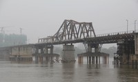 Long Bien bridge